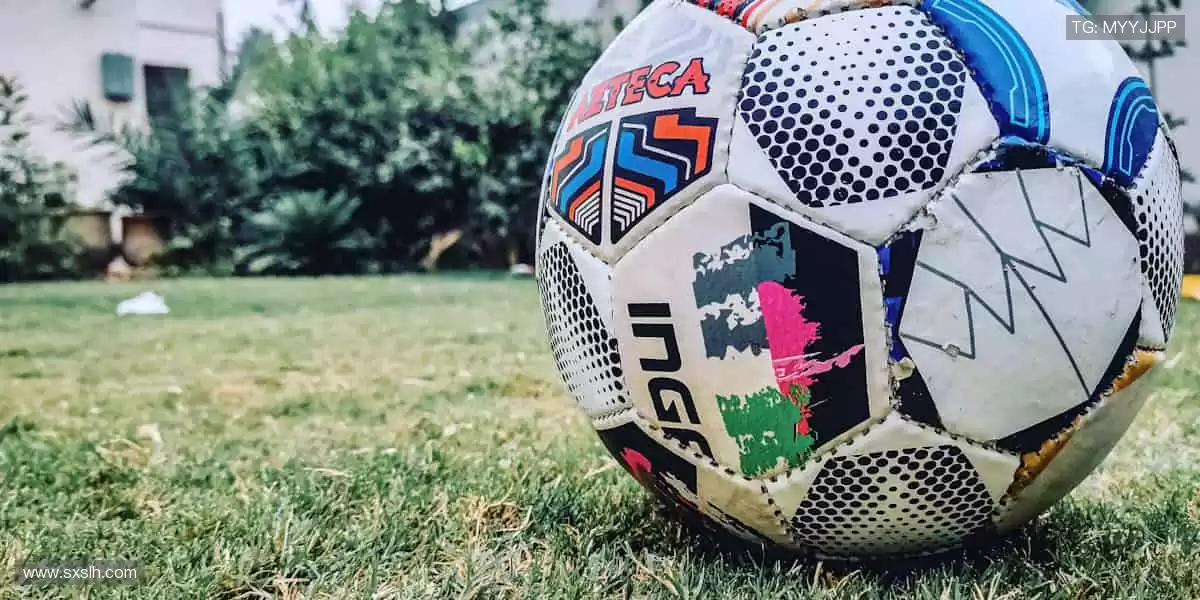 📺 实时解说，带你沉浸式感受赛场心跳！